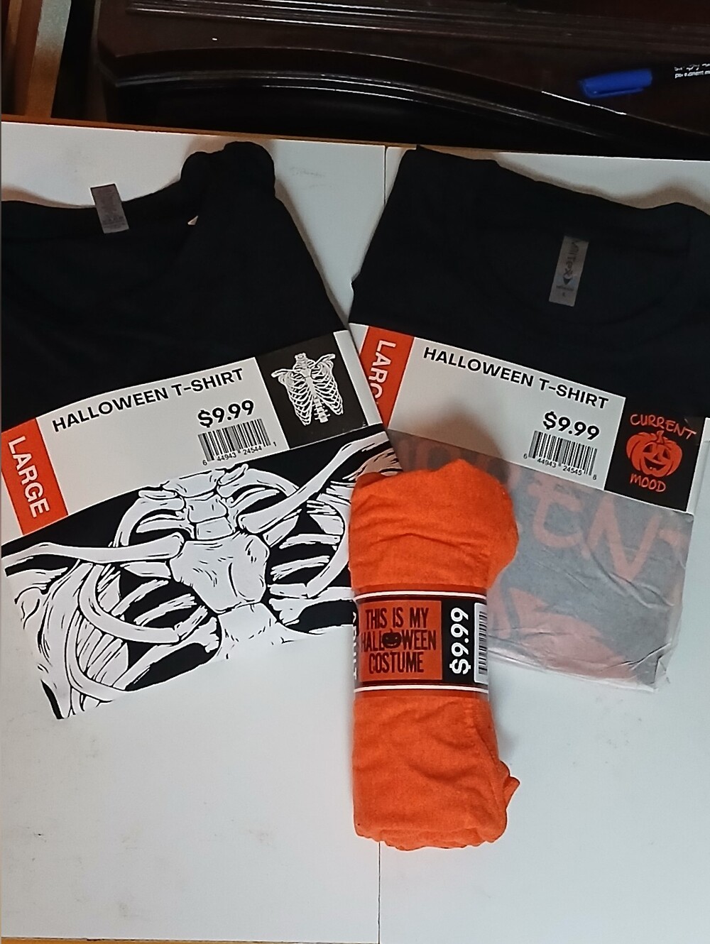 New Halloween Graphic T Shirt Lot Size L Bundle of 3